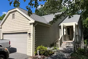 12 Blvd Dr, Danbury, CT 06810 - Photo 1