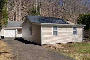 142 Scout Rd, Southbury, CT 06488 - Photo 1