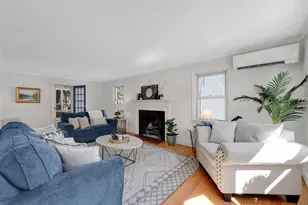 632 Park Rd, West Hartford, CT 06107 - Photo 1