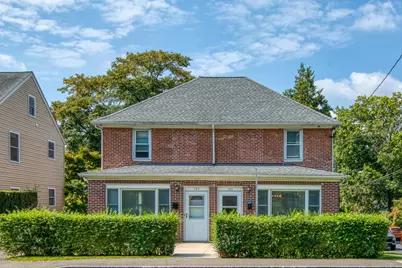 126 Pemberwick Road #Right Side, Greenwich, CT 06831 - Photo 1