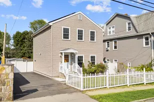 322 Greenfield St, Fairfield, CT 06825 - Photo 1