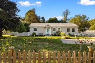 126 Boston Post Rd, Old Lyme, CT 06371 - Photo 1