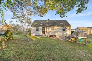 16 Hillcrest Ave, Hamden, CT 06514 - Photo 1