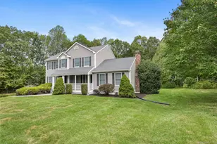 17 Shari Dr, Seymour, CT 06483 - Photo 1