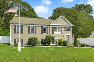 201 Daniel Brown Dr, Groton, CT 06355 - Photo 1