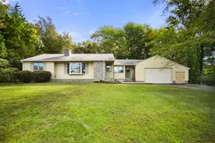 4 Nuhfer Dr, Columbia, CT 06237 - Photo 1