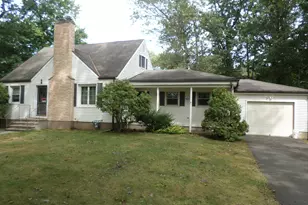 5 Tennyson Ave, North Haven, CT 06473 - Photo 1