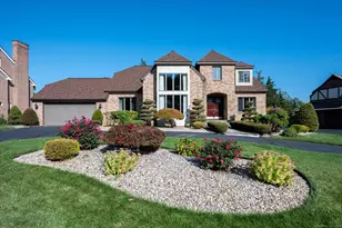 25 Wedgewood Dr, Wethersfield, CT 06109 - Photo 1