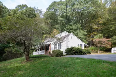 633 Old Waterbury Road, Southbury, CT 06488 - Photo 1