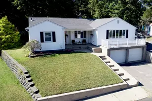 87 Lewis St, Naugatuck, CT 06770 - Photo 1