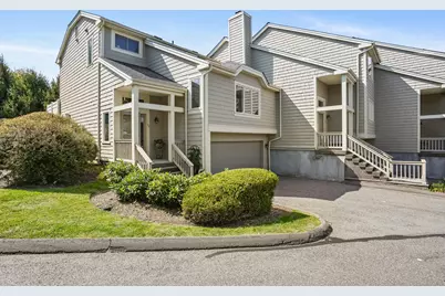 12 Boulevard Drive #35-186, Danbury, CT 06810 - Photo 1
