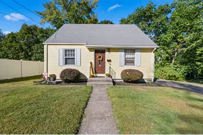 3 Pleasant Street, Windsor Locks, CT 06096 - Photo 1