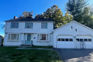 5 Lovelace Dr, West Hartford, CT 06117 - Photo 1