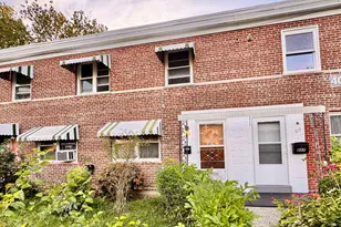40 Ct D Unit 215 Ave, Bridgeport, CT 06610 - Photo 1