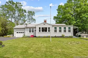 53 Cleveland St, Putnam, CT 06260 - Photo 1