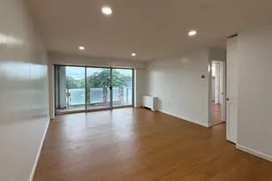 30 Woodland St, Hartford, CT 06105 - Photo 1