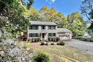 32 Hickok Ave, Bethel, CT 06801 - Photo 1