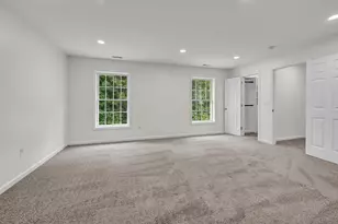 26 White Oak Dr, Danbury, CT 06810 - Photo 18