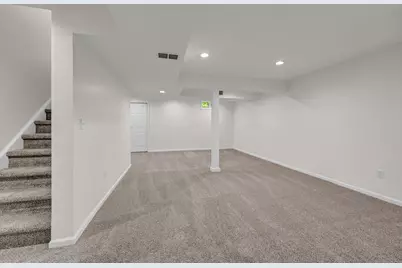 26 White Oak Drive, Danbury, CT 06810 - Photo 32