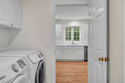 26 White Oak Drive, Danbury, CT 06810 - Photo 14