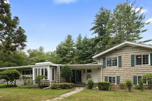 46 Tumblebrook Rd, Woodbridge, CT 06525 - Photo 1