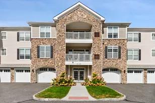 1024 Brookside Ct, Newtown, CT 06470 - Photo 1