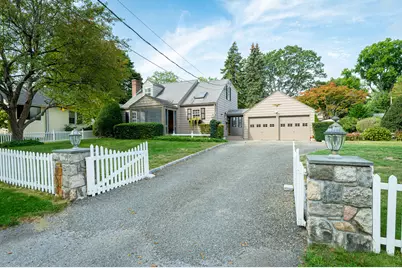 17 Lindsey Avenue, Stamford, CT 06905 - Photo 1