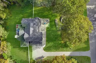 24 Wildwood Dr, Columbia, CT 06237 - Photo 4