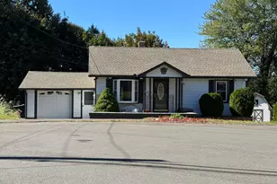 12 Currey Ct, Bristol, CT 06010 - Photo 1