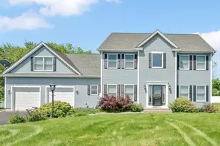 15 La Fountain Rd, Suffield, CT 06078 - Photo 1