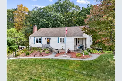 40 Circle Drive, Wallingford, CT 06492 - Photo 1