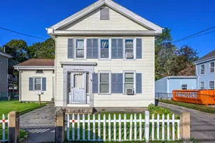 77 Mechanic St, Stonington, CT 06379 - Photo 1