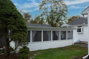 14 Hazel Rd, Guilford, CT 06437 - Photo 2