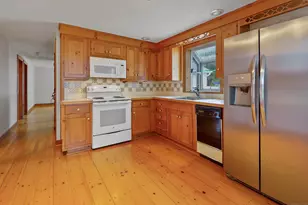 14 Hazel Rd, Guilford, CT 06437 - Photo 14