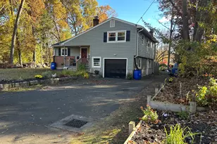 41 Hale Dr, Windsor, CT 06095 - Photo 1