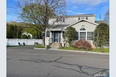 31 Ledge Avenue #2, New Canaan, CT 06840 - Photo 1