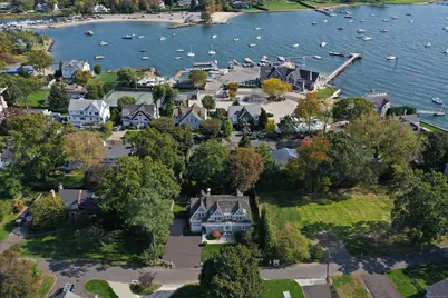 5 Mayflower Road, Darien, CT 06820 - Photo 1