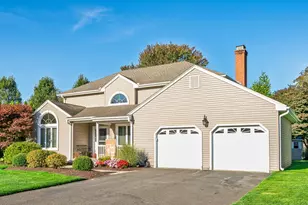 6 Whitney Ct, Cromwell, CT 06416 - Photo 1