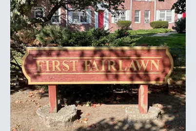 72 Standish Road #APT 4, Stamford, CT 06902 - Photo 1