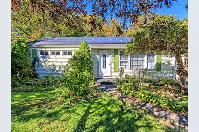 145 Spencer Drive, Middletown, CT 06457 - Photo 1
