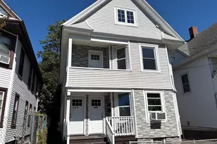 679 Shelton St, Bridgeport, CT 06608 - Photo 1