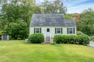 37 Spithead Rd, Waterford, CT 06385 - Photo 1