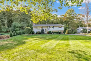 52 Autumn Dr, Monroe, CT 06468 - Photo 1