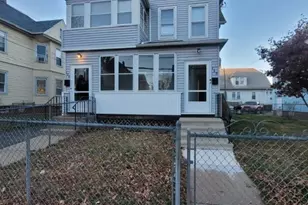 120 Brown St, Hartford, CT 06114 - Photo 1