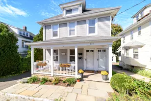 231 Flax Hill Rd, Norwalk, CT 06854 - Photo 1