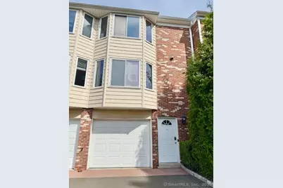 1611 Washington Boulevard #APT 4, Stamford, CT 06902 - Photo 1