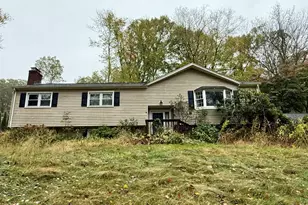 51 Ole Musket Ln, Danbury, CT 06810 - Photo 1