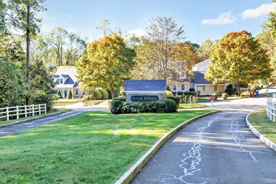 26 Bunker Hill Circle #26, Shelton, CT 06484 - Photo 1