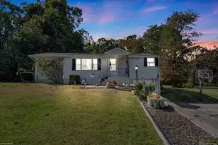 12 Richard Ln, Prospect, CT 06712 - Photo 1