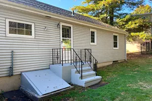 48 Overlook Ave, Middletown, CT 06457 - Photo 18